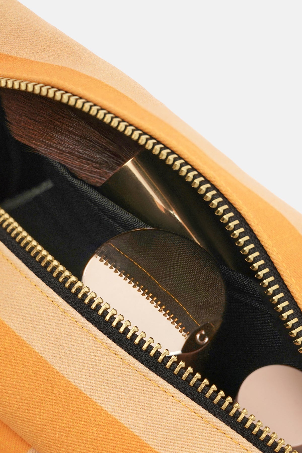 Eco-friendly cosmetic bag Very Berry — Clementine